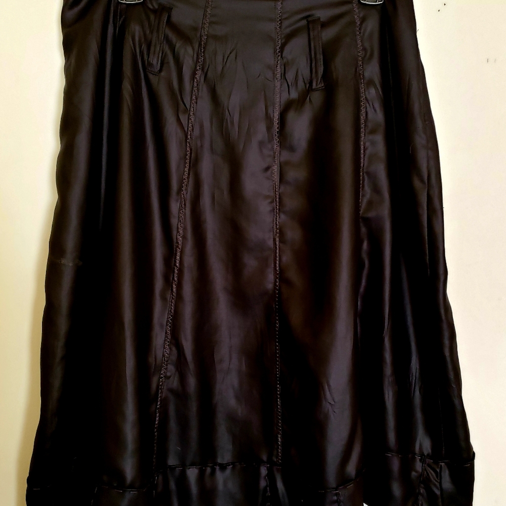 People Like Frank Black Skirt